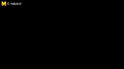1525